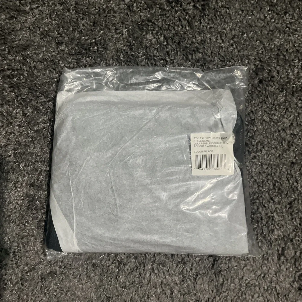 French Connection Lara Pebble Double Slim Pouches-Black-New with Tags-$48 Retail